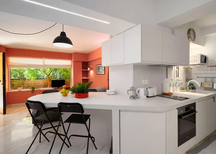 Gly3 65M2 Sunshine Oasis In Glyfada